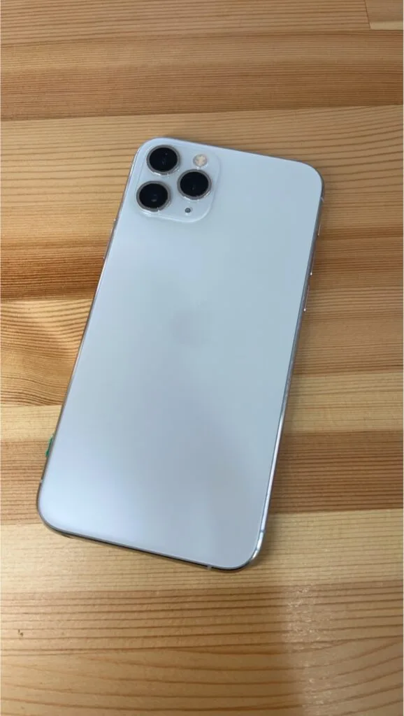 【iPhone11Pro】ホワイト中古品買取 行田市のお客様に買取のご依頼いただきました！