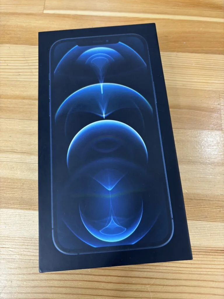 当店で買取したiPhone 12 Pro Max（中古品）