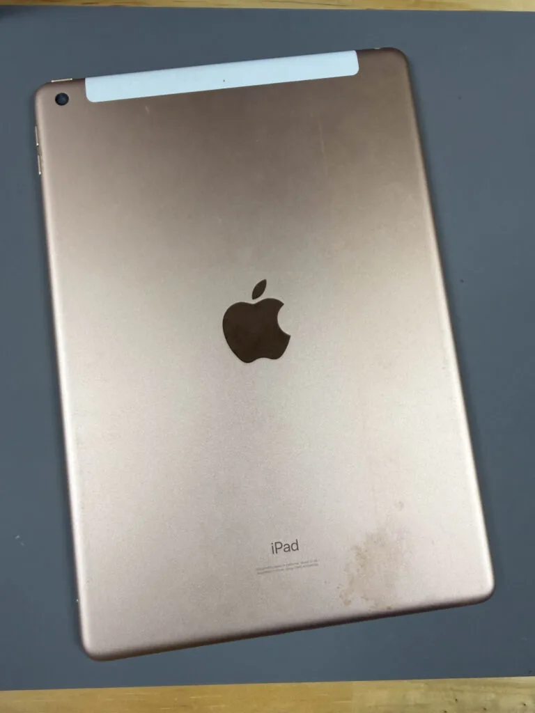 iPad 第7世代 64GB（Cランク・生活傷あり）を買取｜横浜市港南区