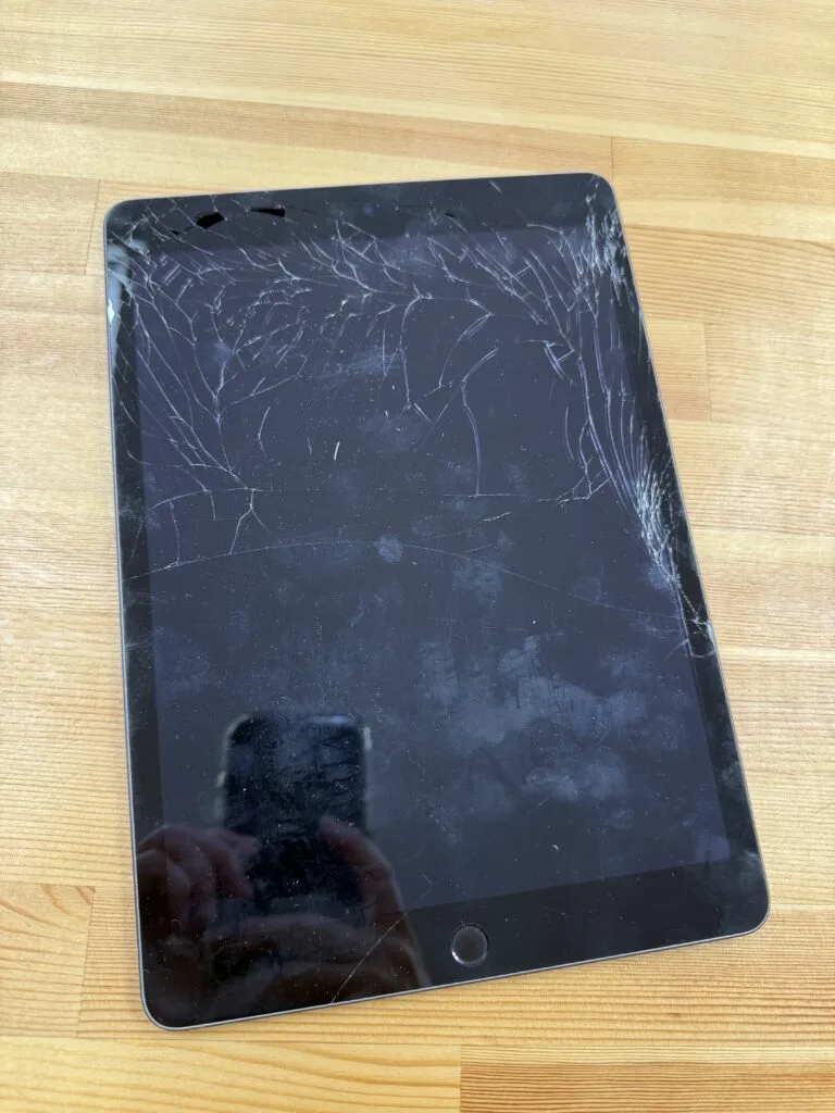 【ジャンク】ipad 第9世代 64GB 画面故障 iPad9 64GB（ジャンク・画面割れ）買取｜熊谷市 - モバイルストリート