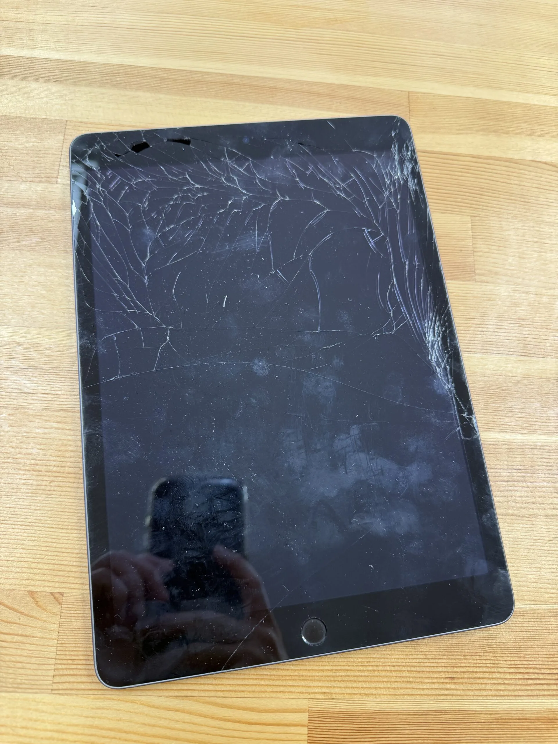 iPad9 64GB（ジャンク・画面割れ）買取｜熊谷市 - モバイルストリート